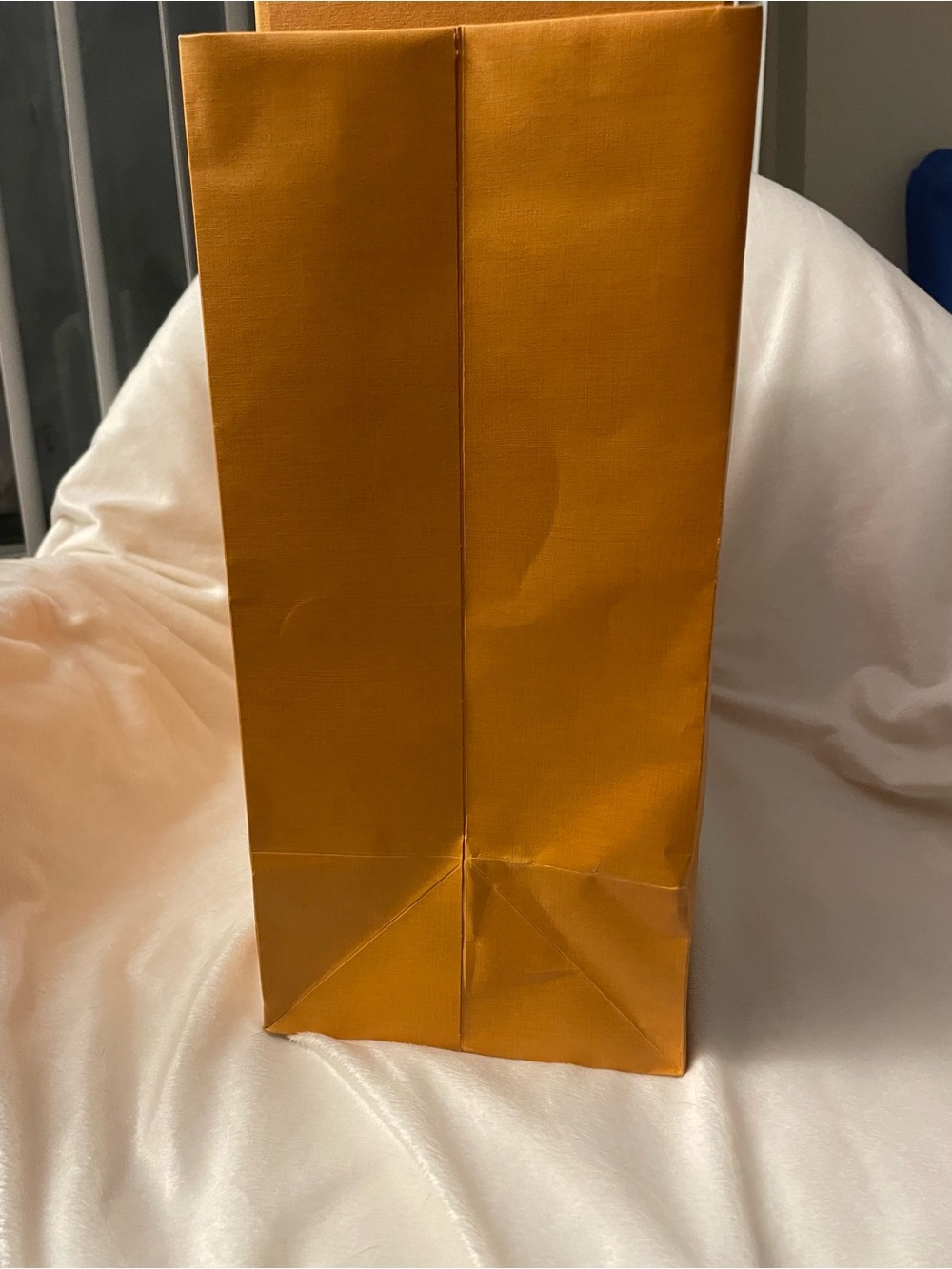 Genuine Louis Vuitton Empty Box & Shopping Bag Set (2-Piece Lot) - Picture 10 of 11